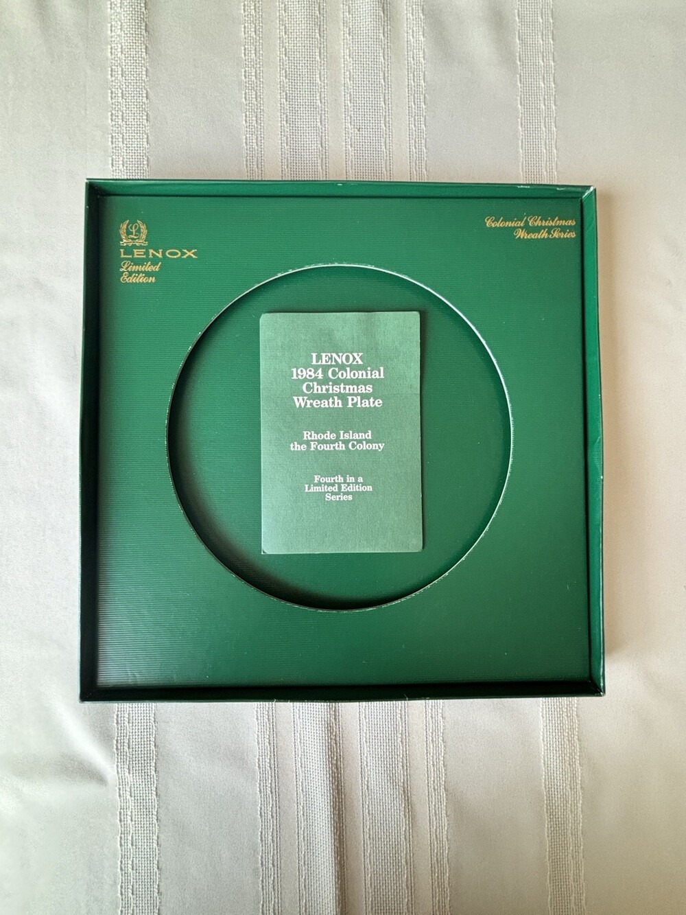 Lot of 3 Lenox Colonial Christmas Wreath Plates 1982 1983 1984 Boxes Pamphlets - Picture 12 of 16